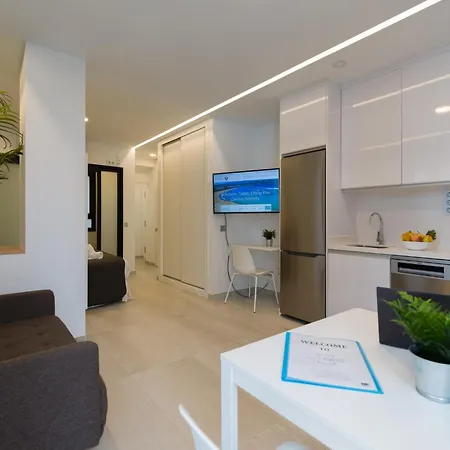 Coastal Getaway Near El Confital Appartement Las Palmas